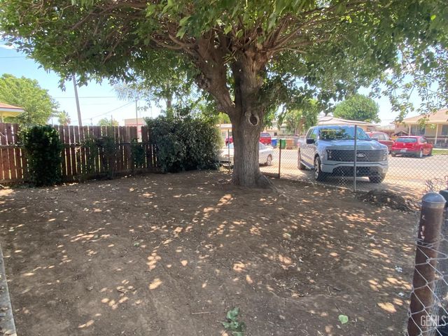 1624 Melody Lane, Bakersfield, CA 93308