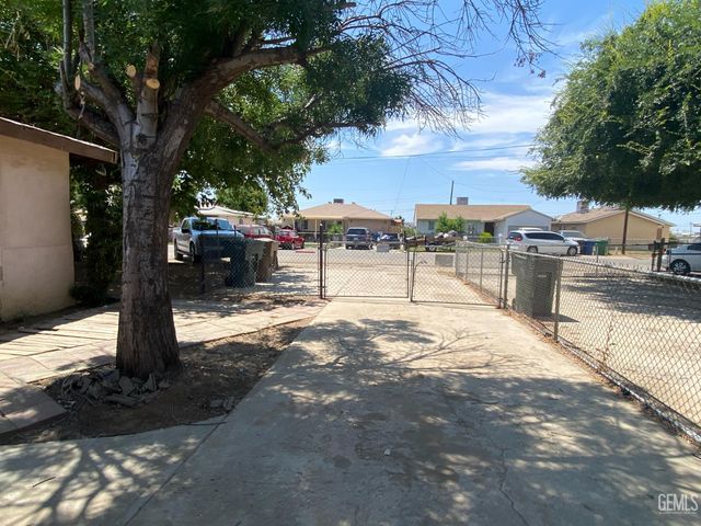 1624 Melody Lane, Bakersfield, CA 93308