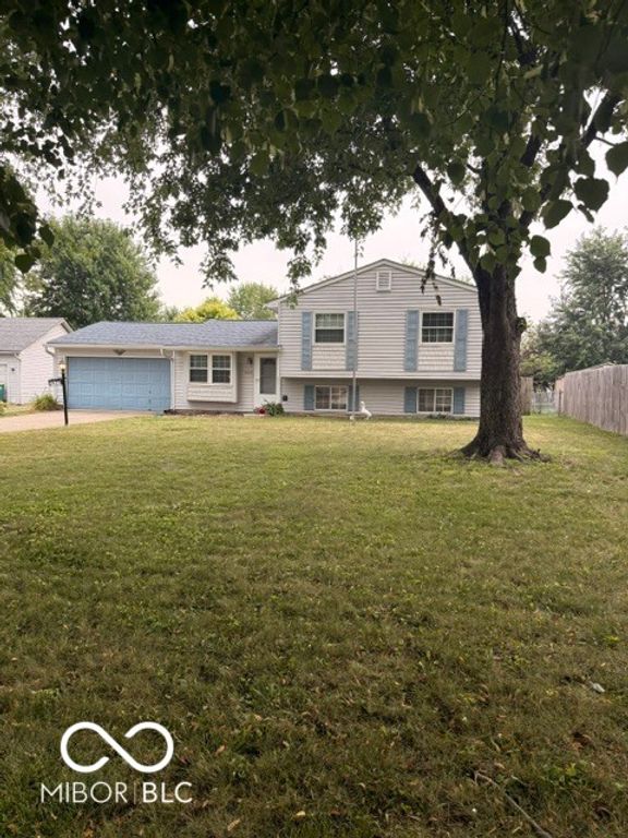 1429 Leblanc Court, Franklin, IN 46131