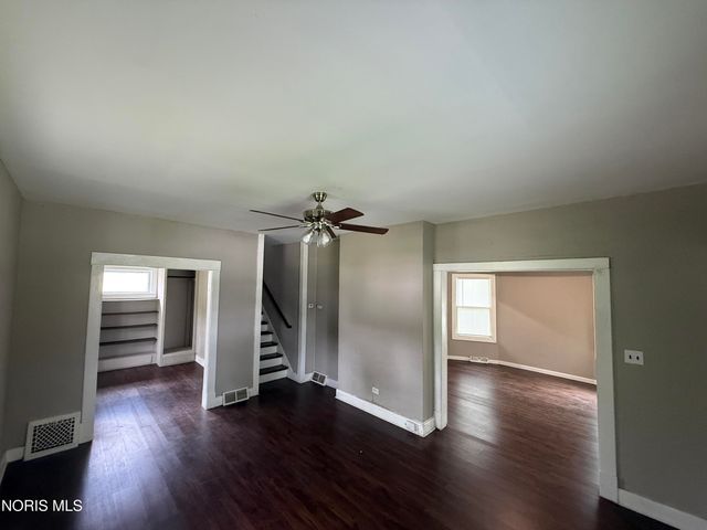 701 Brighton Avenue, Toledo, OH 43609