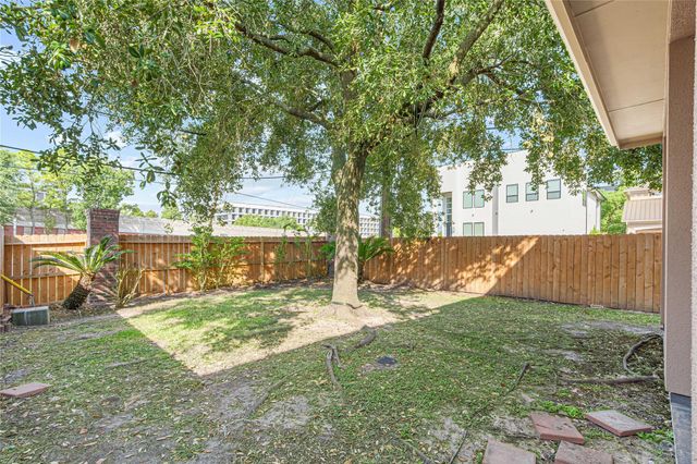 112 White Drive, Bellaire, TX 77401