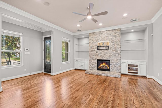 112 White Drive, Bellaire, TX 77401