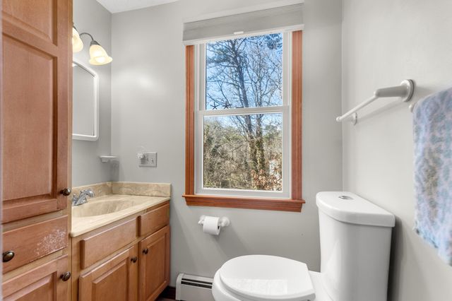 20 Stone Court, Eastham, MA 02642