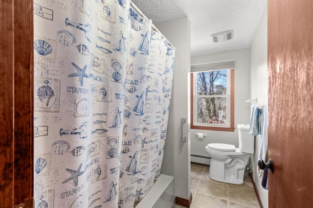 20 Stone Court, Eastham, MA 02642