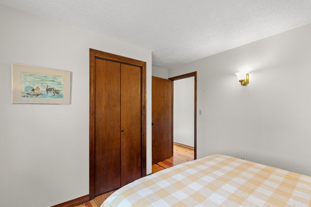 20 Stone Court, Eastham, MA 02642