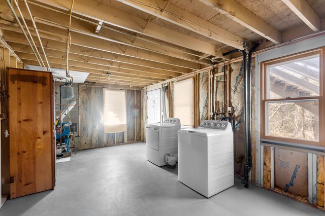 20 Stone Court, Eastham, MA 02642