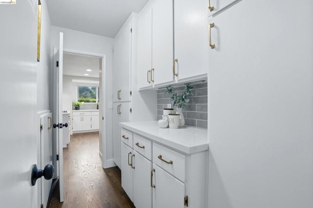 6201 Hillside Dr, El Sobrante, CA 94803