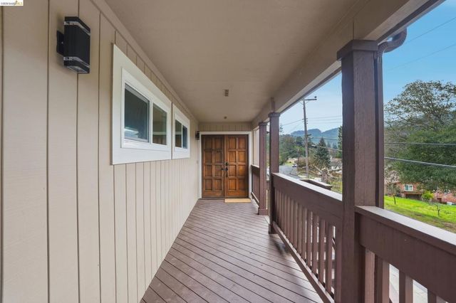 6201 Hillside Dr, El Sobrante, CA 94803