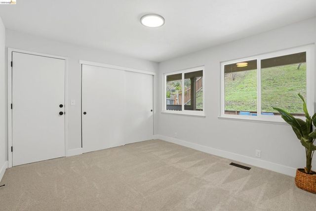 6201 Hillside Dr, El Sobrante, CA 94803