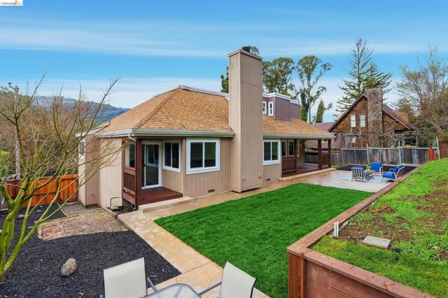 6201 Hillside Dr, El Sobrante, CA 94803