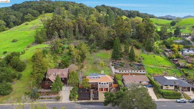 6201 Hillside Dr, El Sobrante, CA 94803