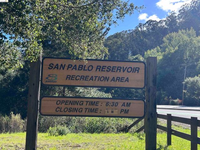 6201 Hillside Dr, El Sobrante, CA 94803