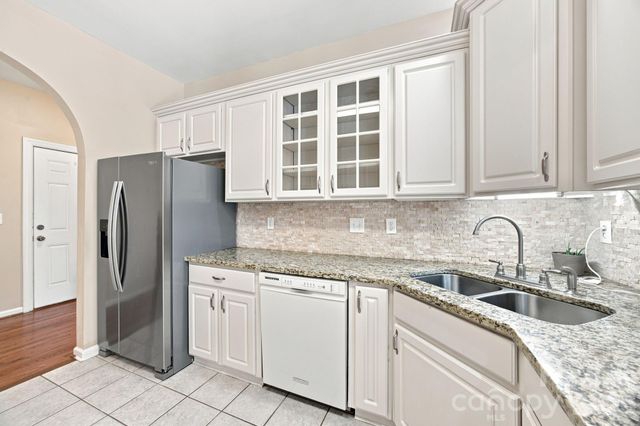 421 De Lara Circle, Salisbury, NC 28146