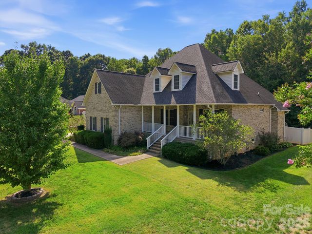 421 De Lara Circle, Salisbury, NC 28146