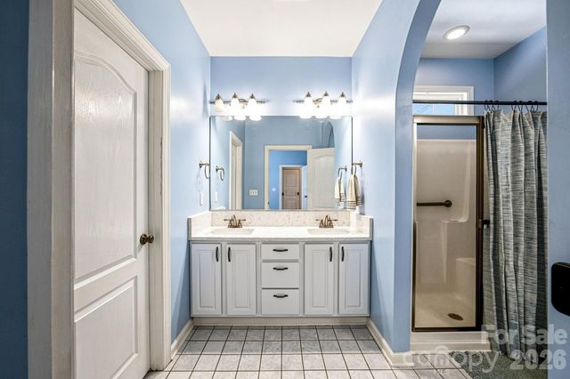 421 De Lara Circle, Salisbury, NC 28146