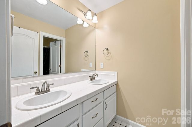 421 De Lara Circle, Salisbury, NC 28146