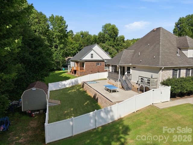 421 De Lara Circle, Salisbury, NC 28146