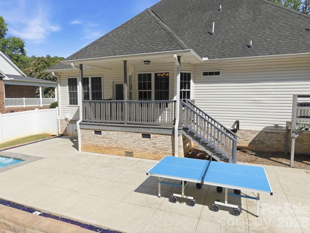 421 De Lara Circle, Salisbury, NC 28146