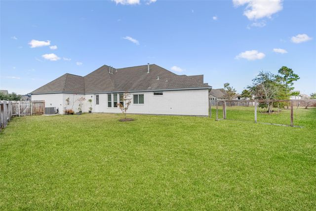 1721 Lakeside Harbor Court, League City, TX 77573