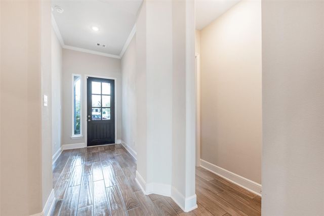 1721 Lakeside Harbor Court, League City, TX 77573