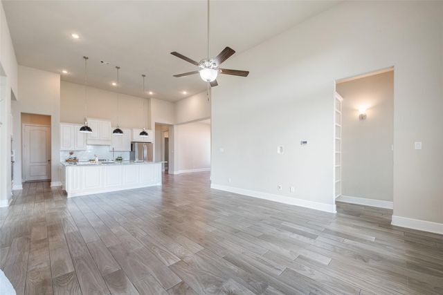 1721 Lakeside Harbor Court, League City, TX 77573