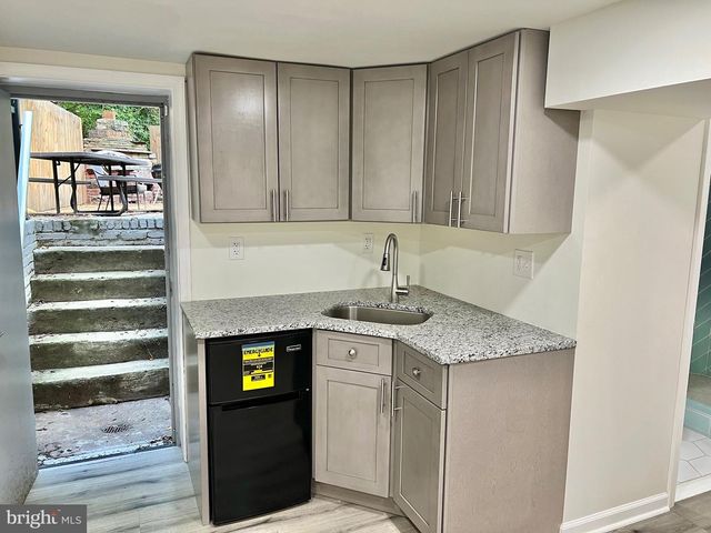 1114 45TH ST NE, Washington, DC 20019