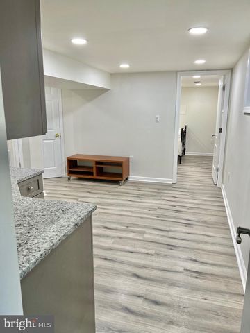 1114 45TH ST NE, Washington, DC 20019