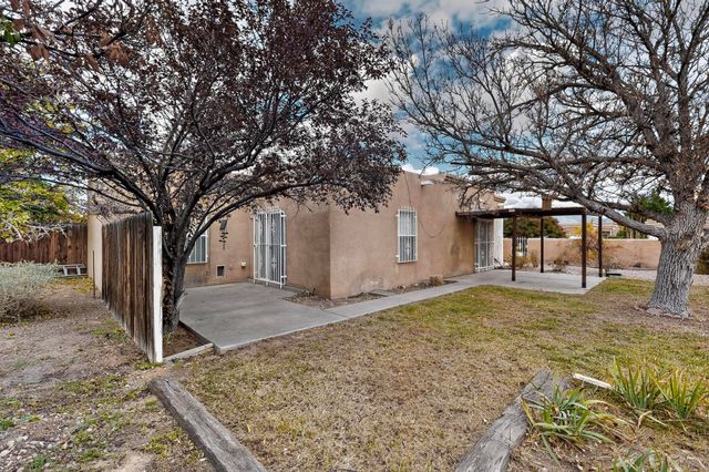 6501 Keeling Street NW, Albuquerque, NM 87120