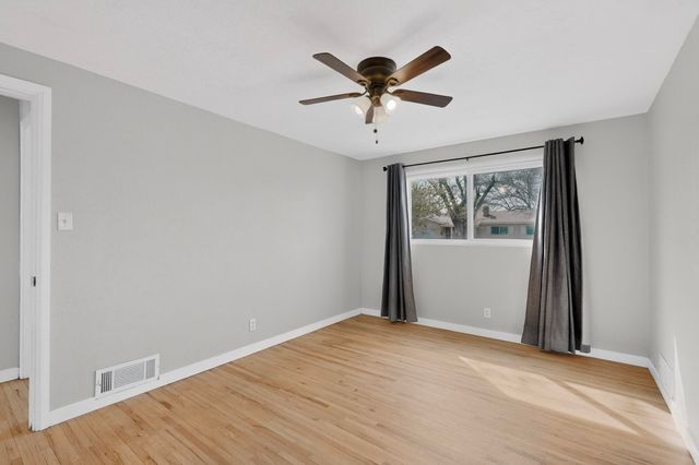 6105 Alta Monte Avenue NE, Albuquerque, NM 87110