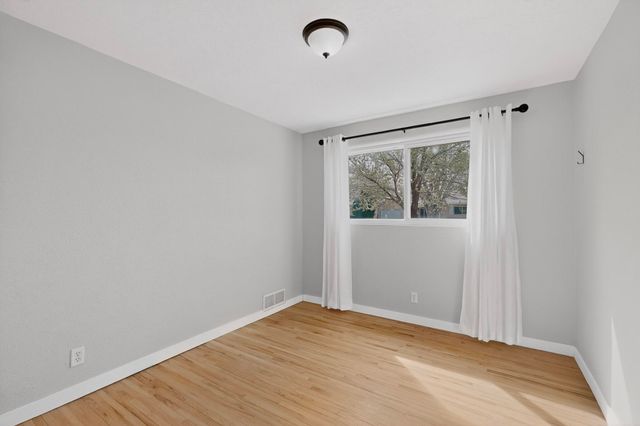 6105 Alta Monte Avenue NE, Albuquerque, NM 87110