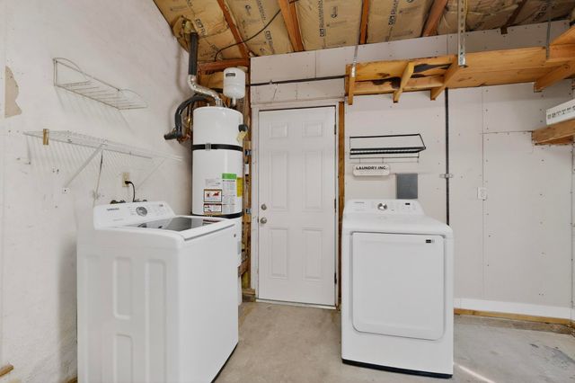 6105 Alta Monte Avenue NE, Albuquerque, NM 87110