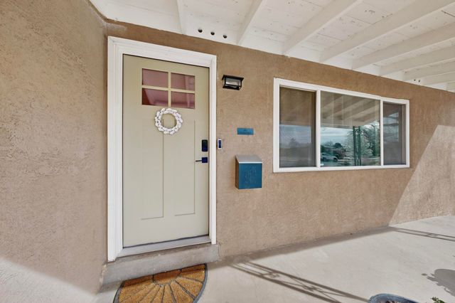 6105 Alta Monte Avenue NE, Albuquerque, NM 87110