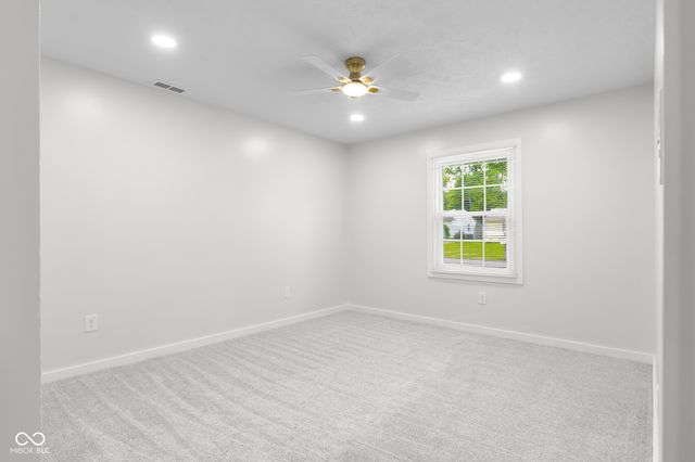 151 Schaefer Drive, Hope, IN 47246
