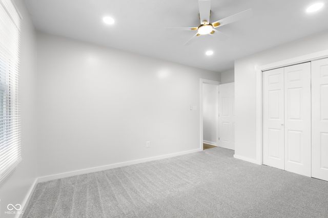 151 Schaefer Drive, Hope, IN 47246