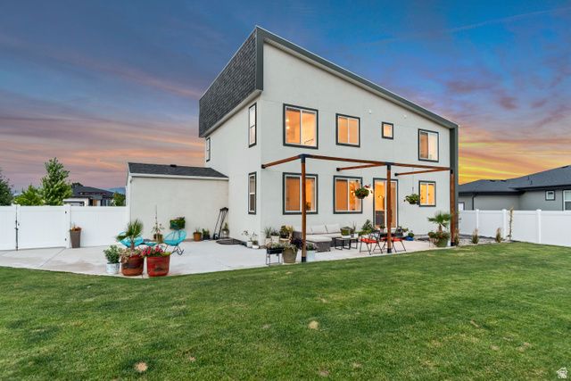 8338 S BOREALIS CT, West Jordan, UT 84088