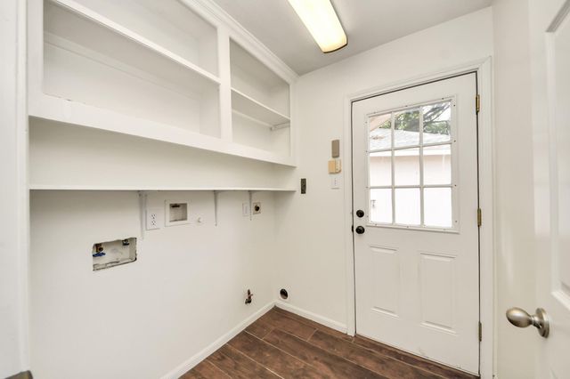 30103 Littlecroft Drive, Spring, TX 77386