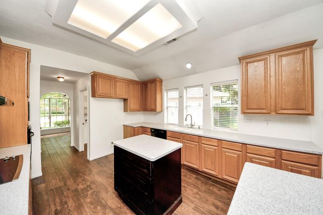 30103 Littlecroft Drive, Spring, TX 77386