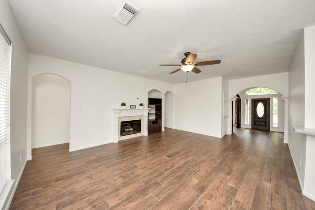 30103 Littlecroft Drive, Spring, TX 77386
