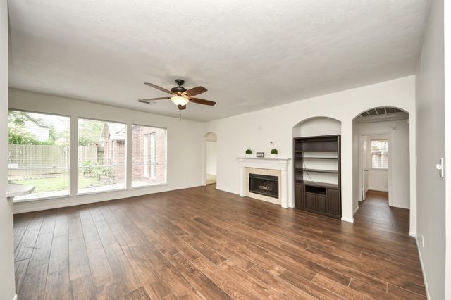 30103 Littlecroft Drive, Spring, TX 77386