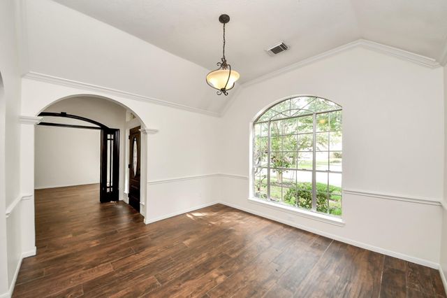 30103 Littlecroft Drive, Spring, TX 77386