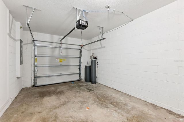2097 CRAPE JASMINE LANE, Orlando, FL 32824