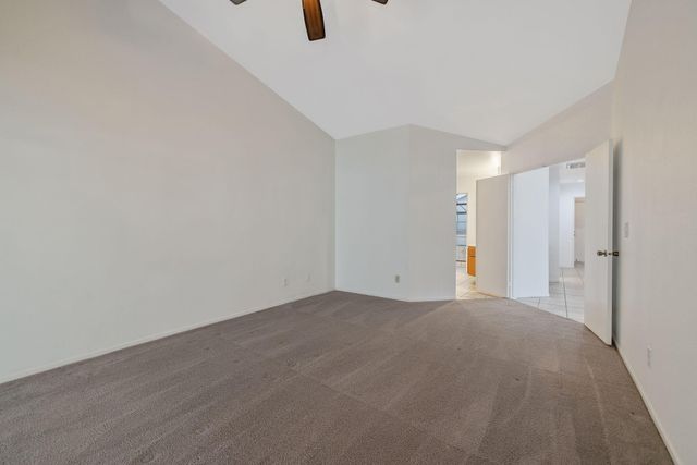 1912 S Pinnacle Street, Visalia, CA 93292