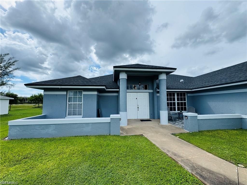 1906 SW 15th PL, CAPE CORAL, FL 33991 — photo 2
