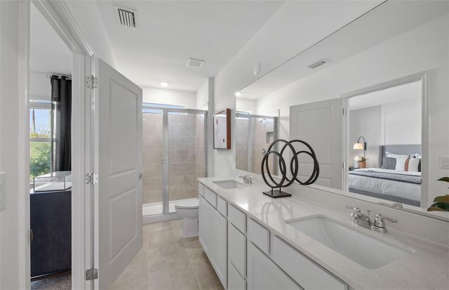 817 BALLEBY TRAIL, Bradenton, FL 34212