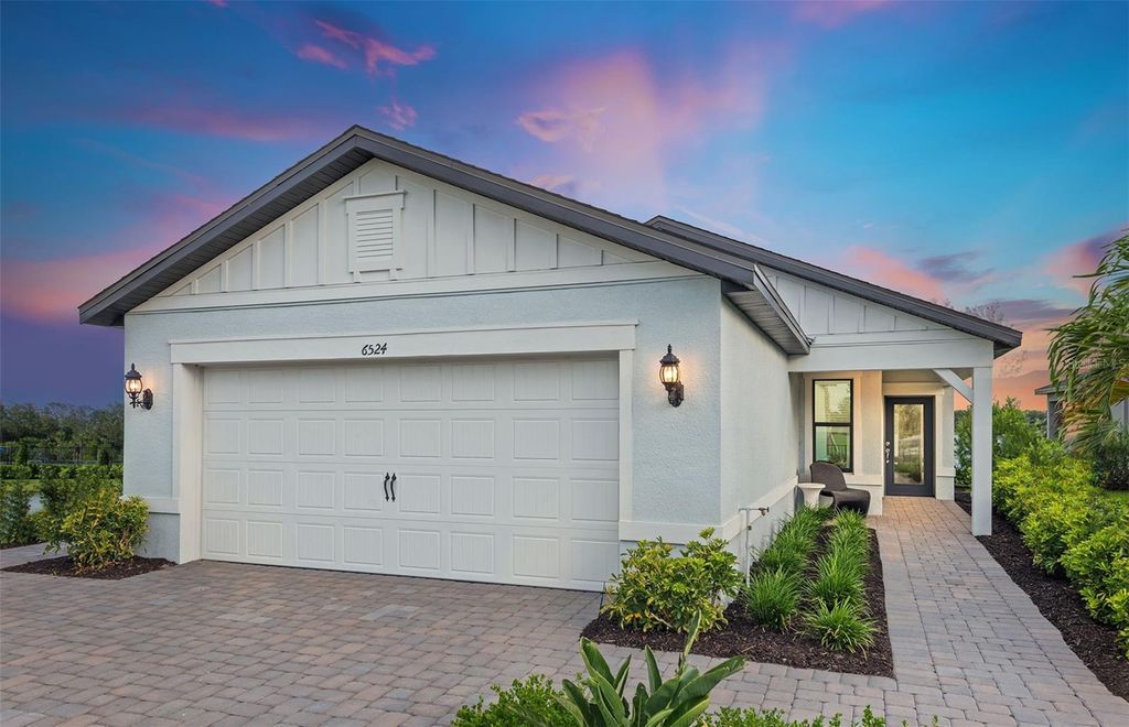 817 BALLEBY TRAIL, Bradenton, FL 34212