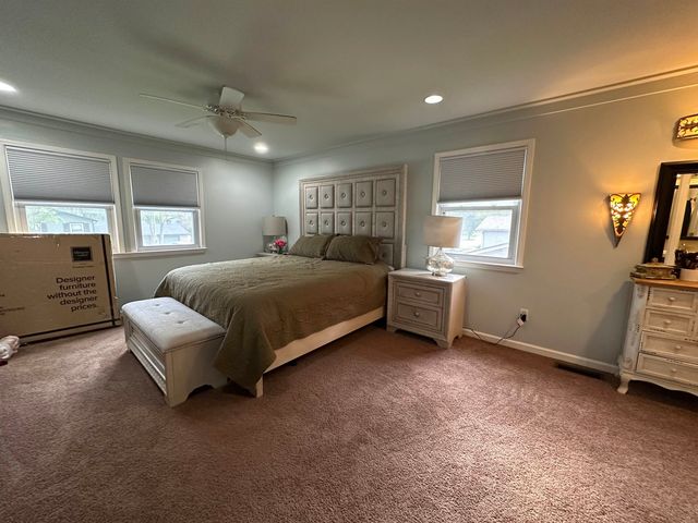 34335 Lakewood Drive, New Baltimore, MI 48047