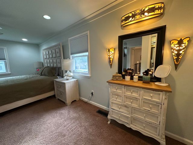 34335 Lakewood Drive, New Baltimore, MI 48047