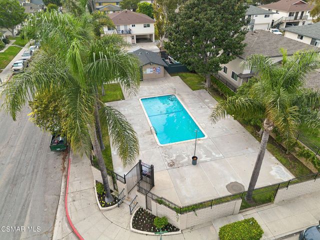 1123 Carlsbad Place, Ventura, CA 93003
