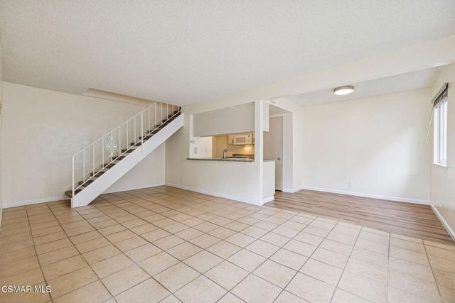 1123 Carlsbad Place, Ventura, CA 93003