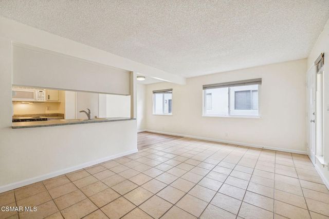 1123 Carlsbad Place, Ventura, CA 93003